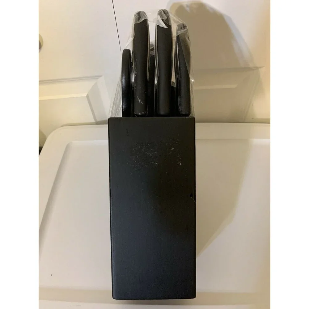 11-Piece‎ CHICAGO CUTLERY KNIFE SET & STURDY STORAGE BLOCK black